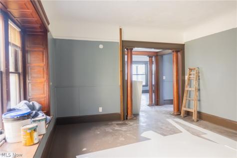 6004 Lexington Avenue Cleveland OH 44103