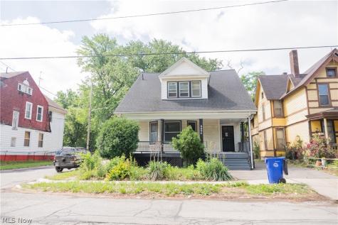 6004 Lexington Avenue Cleveland OH 44103