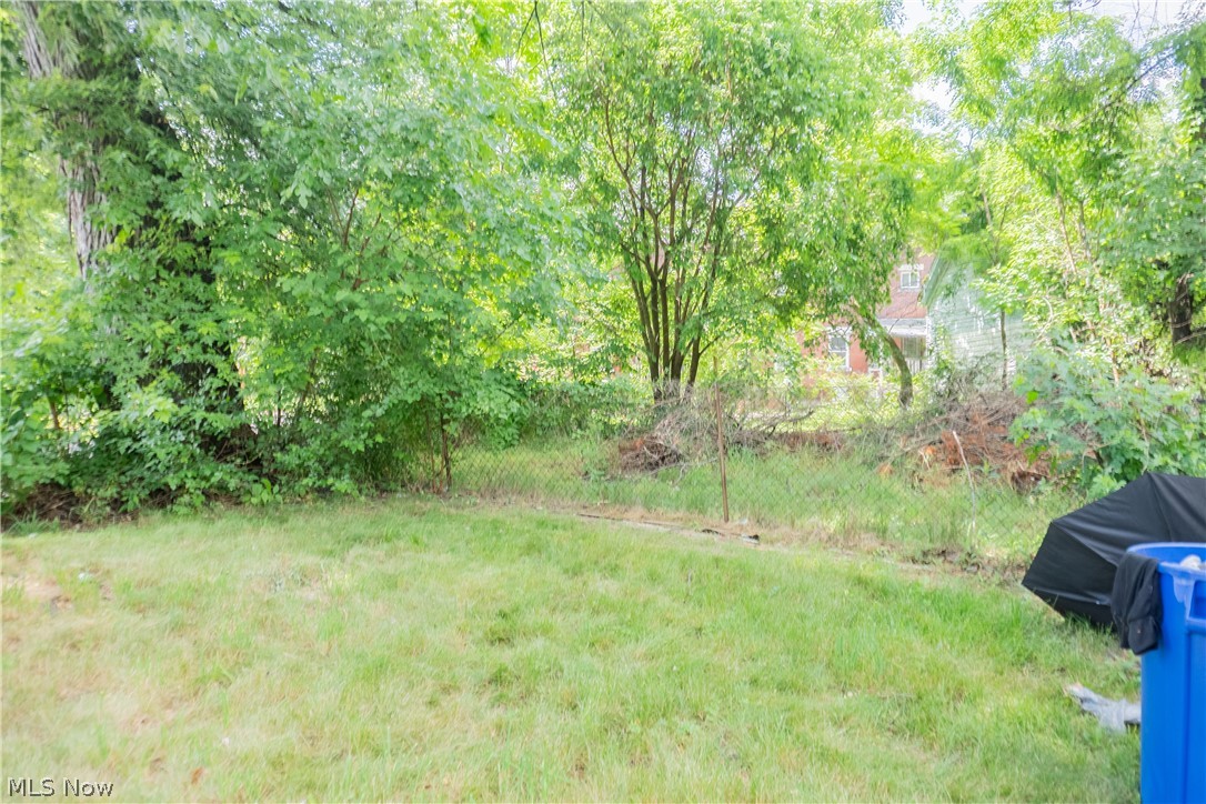 6004 Lexington Avenue Cleveland OH 44103