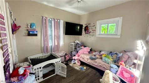 12210 Kinsman Road Cleveland OH 44120