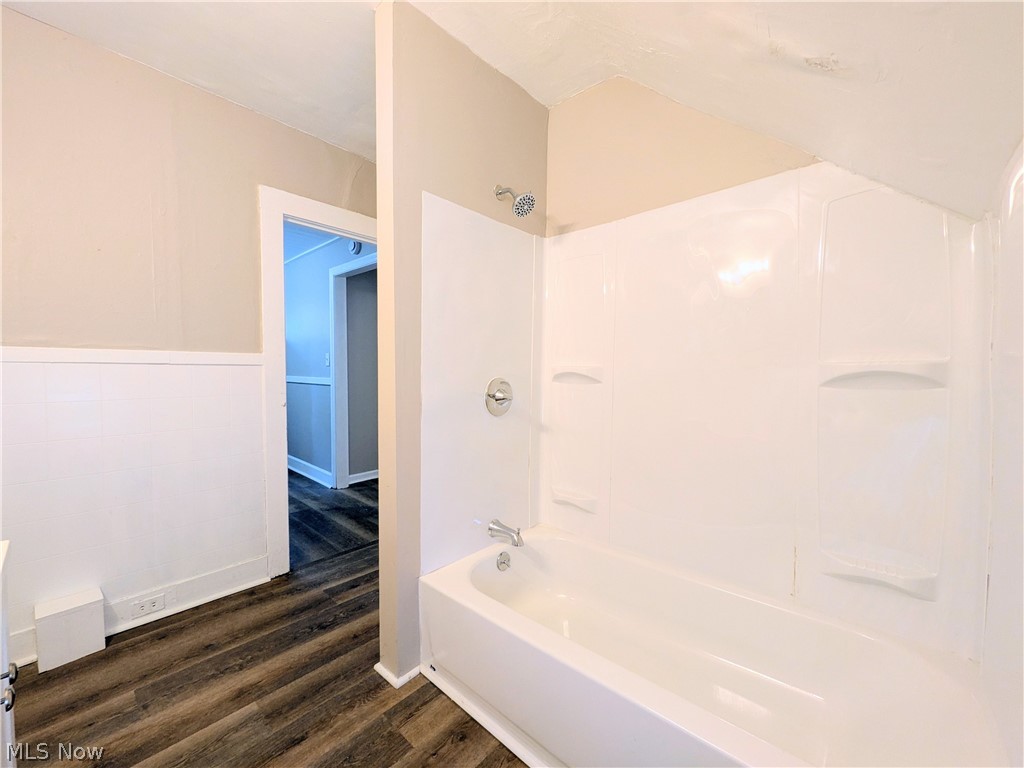 2818 E 119th Street Cleveland OH 44120