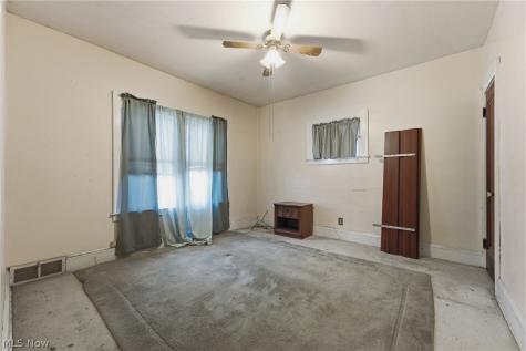 890 Hamlin Street Akron OH 44320
