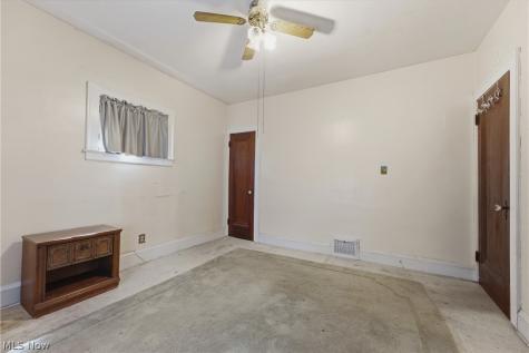 890 Hamlin Street Akron OH 44320