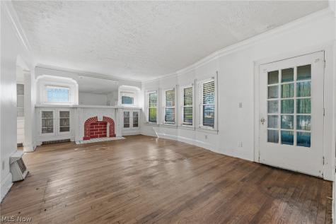 890 Hamlin Street Akron OH 44320
