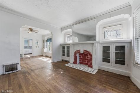 890 Hamlin Street Akron OH 44320