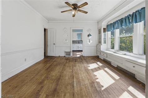 890 Hamlin Street Akron OH 44320