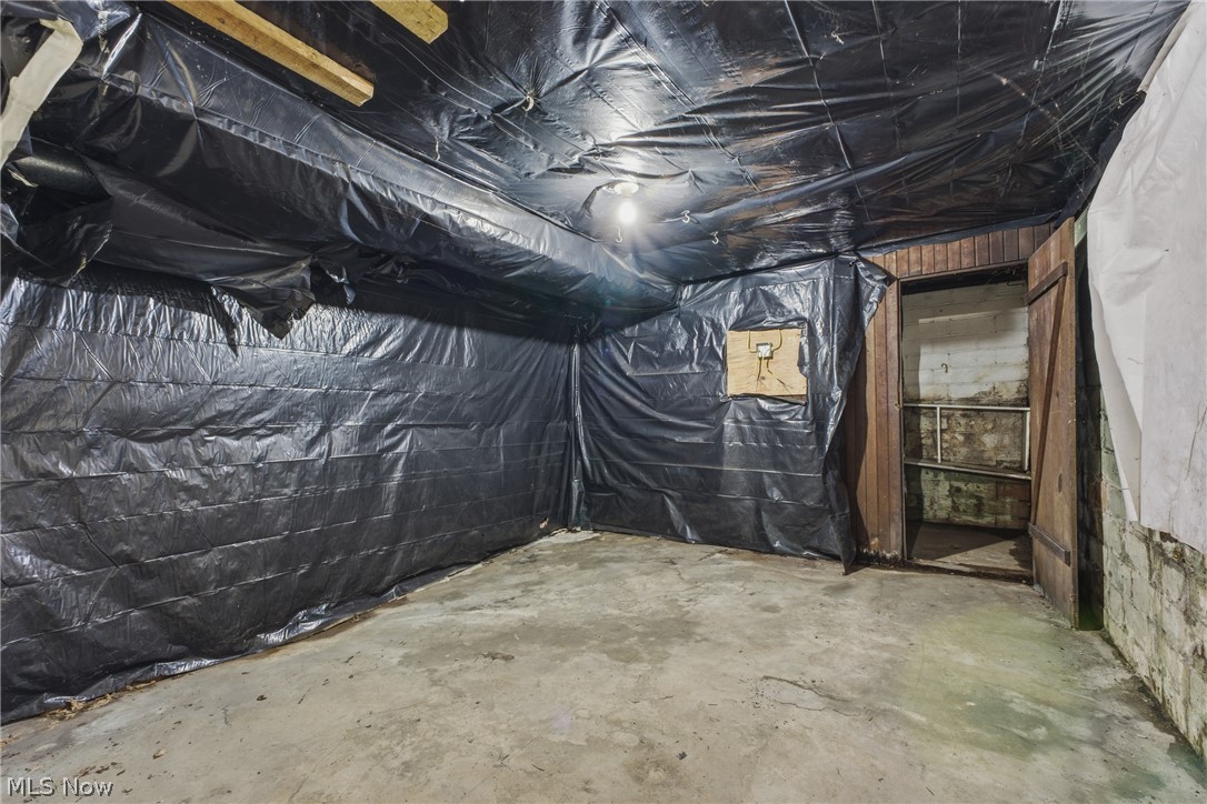 890 Hamlin Street Akron OH 44320