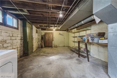 890 Hamlin Street Akron OH 44320