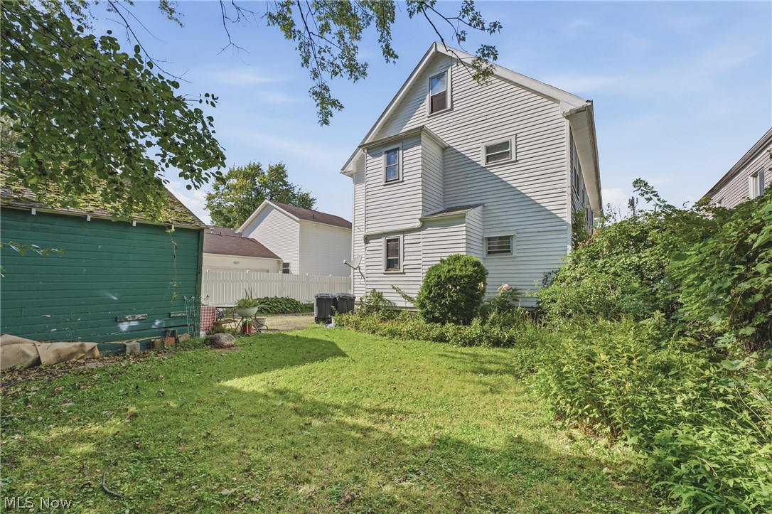 890 Hamlin Street Akron OH 44320