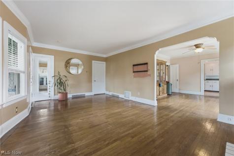 890 Hamlin Street Akron OH 44320