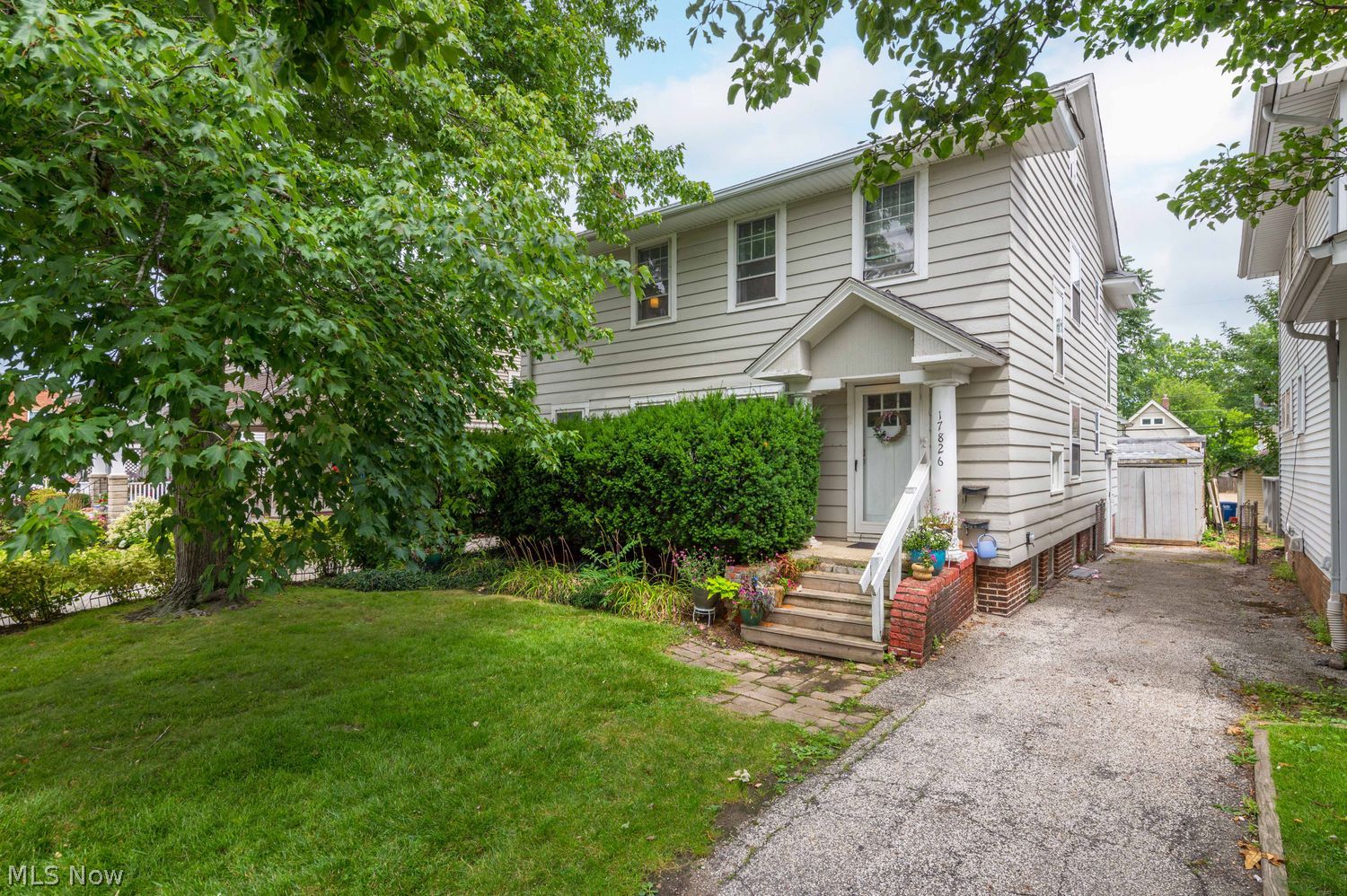 17826 Northwood Avenue Lakewood OH 44107