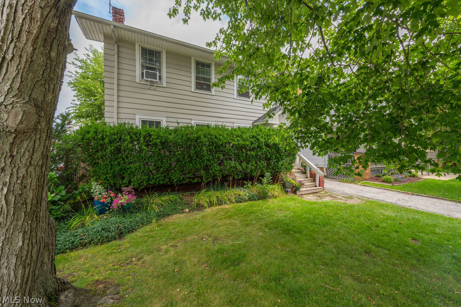 17826 Northwood Avenue Lakewood OH 44107