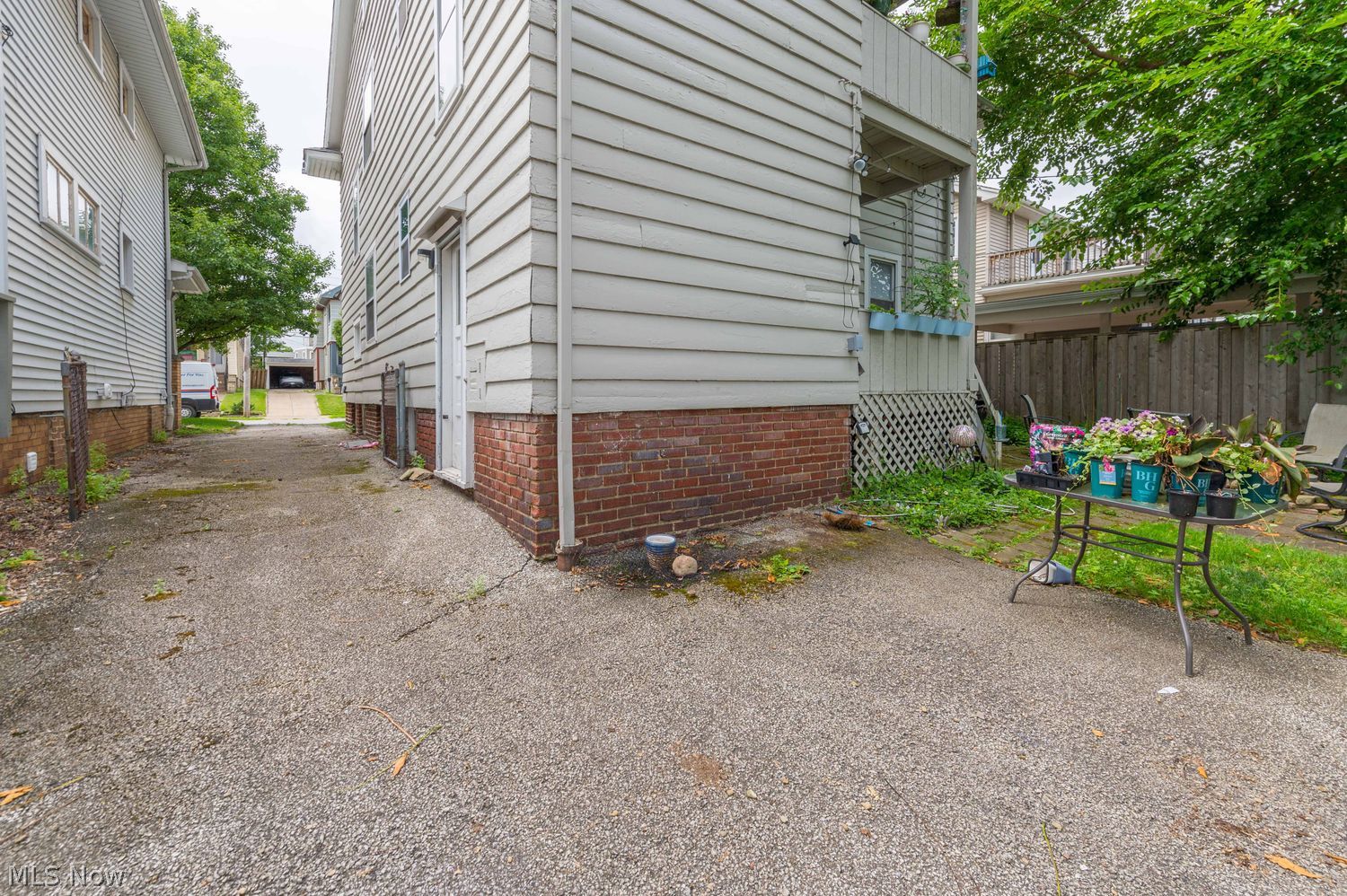 17826 Northwood Avenue Lakewood OH 44107
