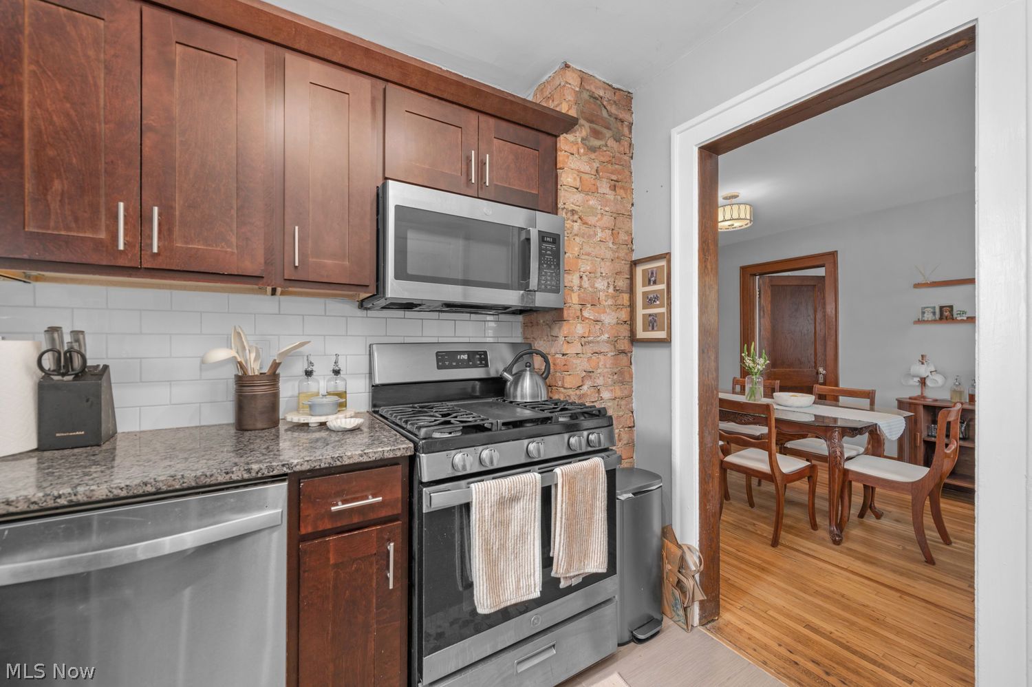 17826 Northwood Avenue Lakewood OH 44107