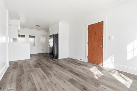 3384 W 63rd Street Cleveland OH 44102