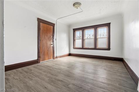 3384 W 63rd Street Cleveland OH 44102