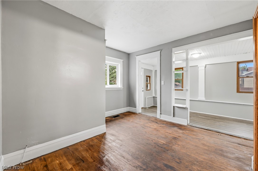 74 N Brockway Avenue Youngstown OH 44509
