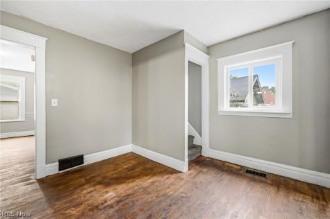 74 N Brockway Avenue Youngstown OH 44509