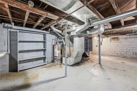 74 N Brockway Avenue Youngstown OH 44509