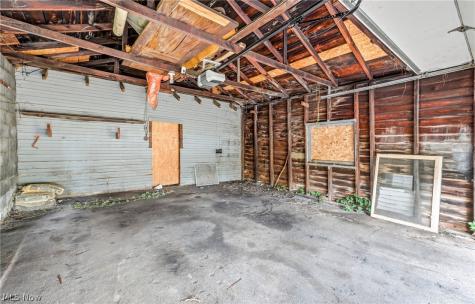 74 N Brockway Avenue Youngstown OH 44509