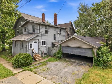 74 N Brockway Avenue Youngstown OH 44509