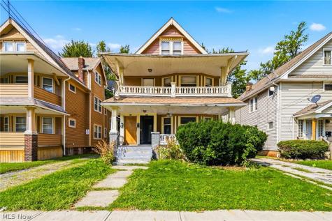406 E 148th Street Cleveland OH 44110