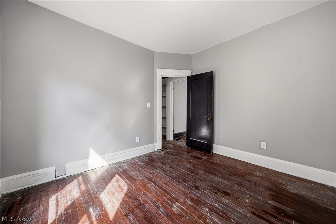 406 E 148th Street Cleveland OH 44110