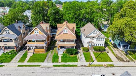 406 E 148th Street Cleveland OH 44110