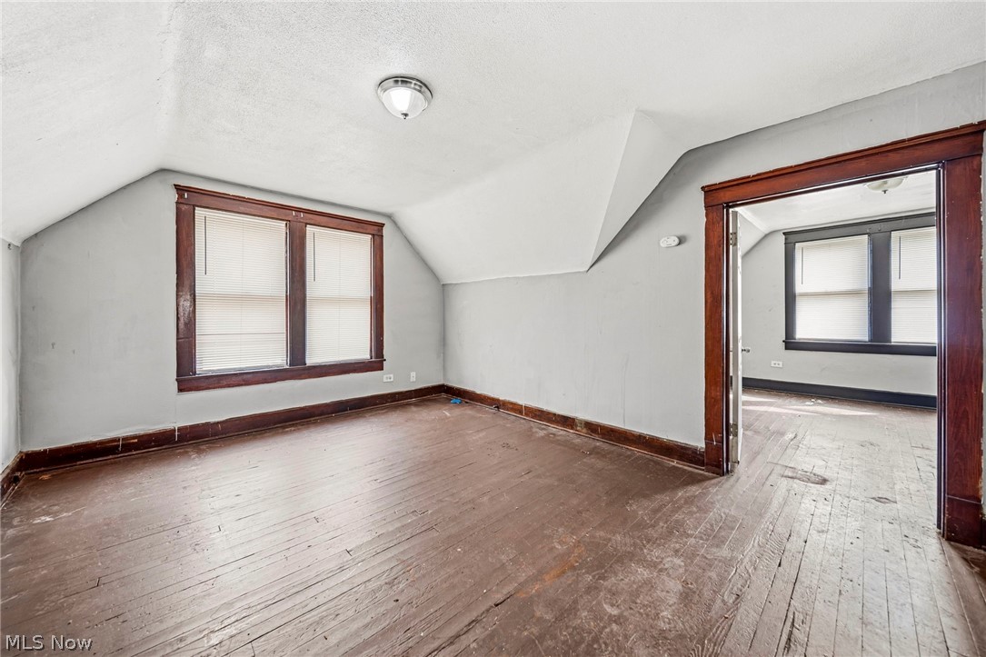 406 E 148th Street Cleveland OH 44110
