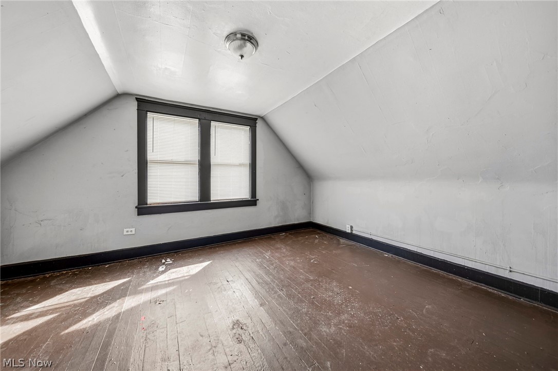 406 E 148th Street Cleveland OH 44110