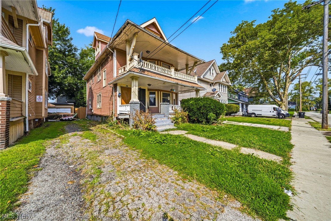 406 E 148th Street Cleveland OH 44110