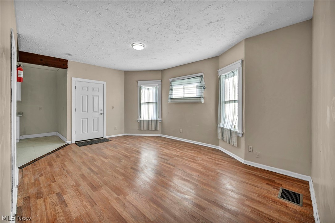 3408 Riverside Avenue Cleveland OH 44109