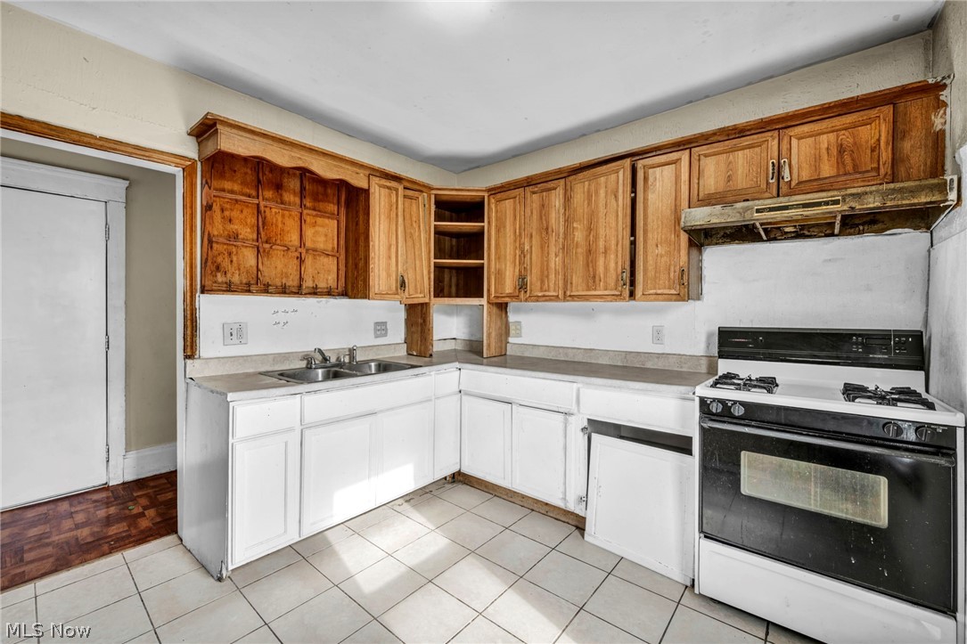 3408 Riverside Avenue Cleveland OH 44109