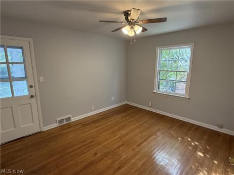 19430 Winslow Road Shaker Heights OH 44122