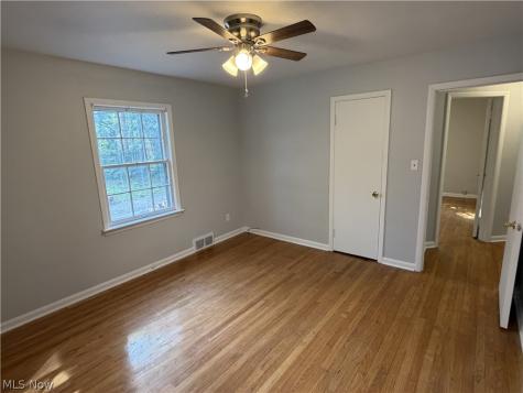 19430 Winslow Road Shaker Heights OH 44122