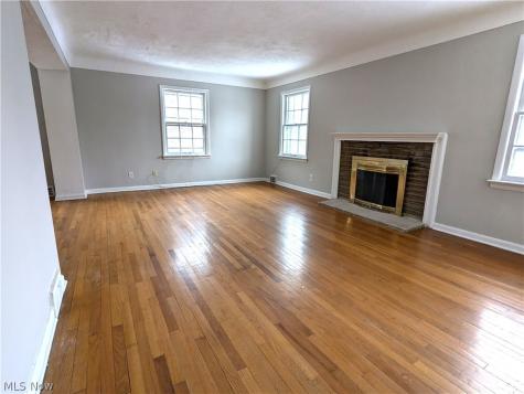 19430 Winslow Road Shaker Heights OH 44122
