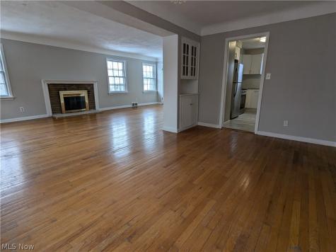 19430 Winslow Road Shaker Heights OH 44122
