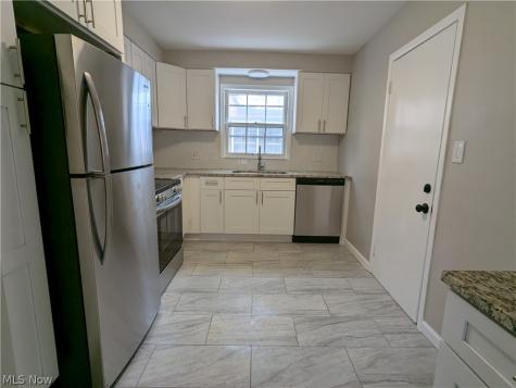 19430 Winslow Road Shaker Heights OH 44122