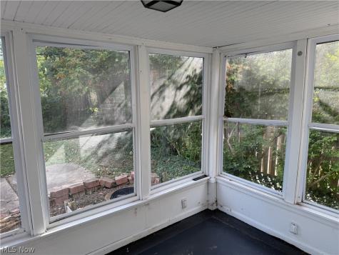 19430 Winslow Road Shaker Heights OH 44122