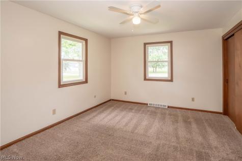 3090-3092 Brumbaugh Street NW North Canton OH 44720
