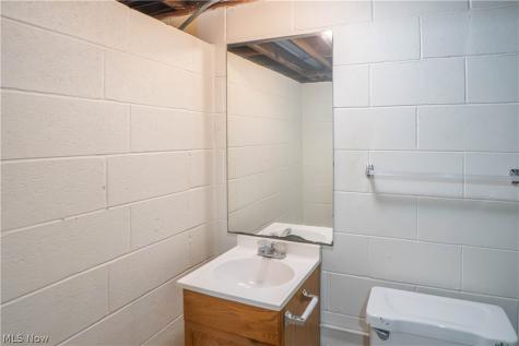 3090-3092 Brumbaugh Street NW North Canton OH 44720