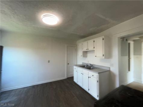 3826 E 78th Street Cleveland OH 44105