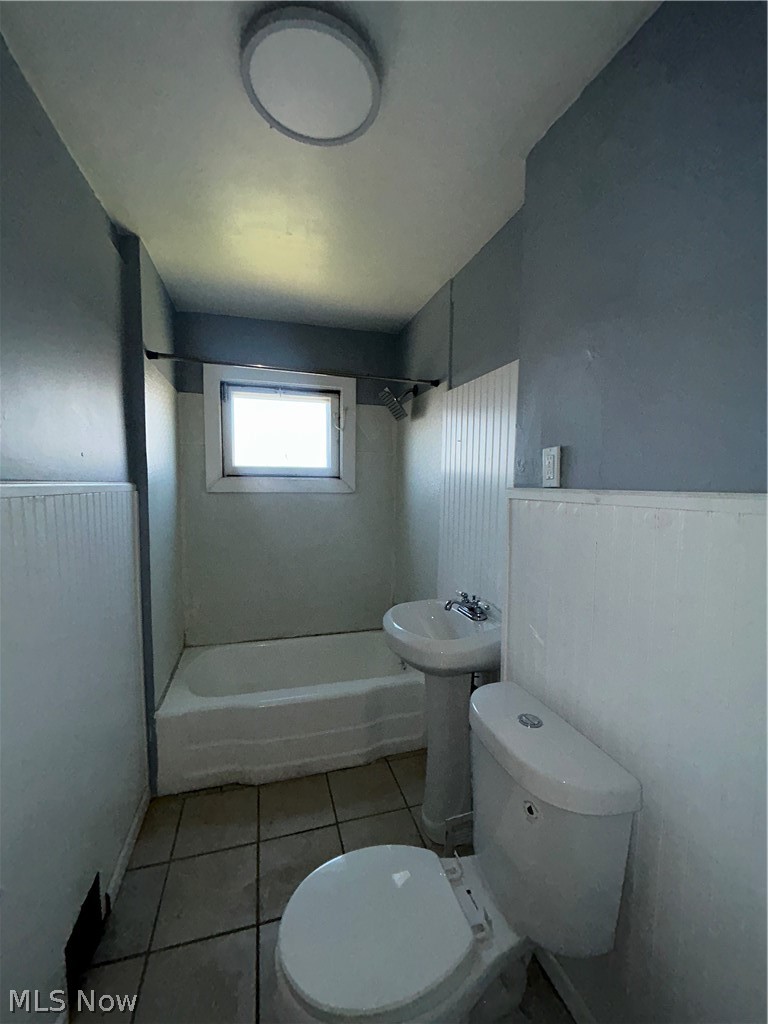 3826 E 78th Street Cleveland OH 44105