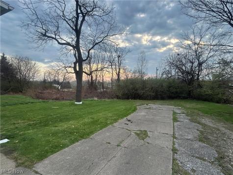 3826 E 78th Street Cleveland OH 44105