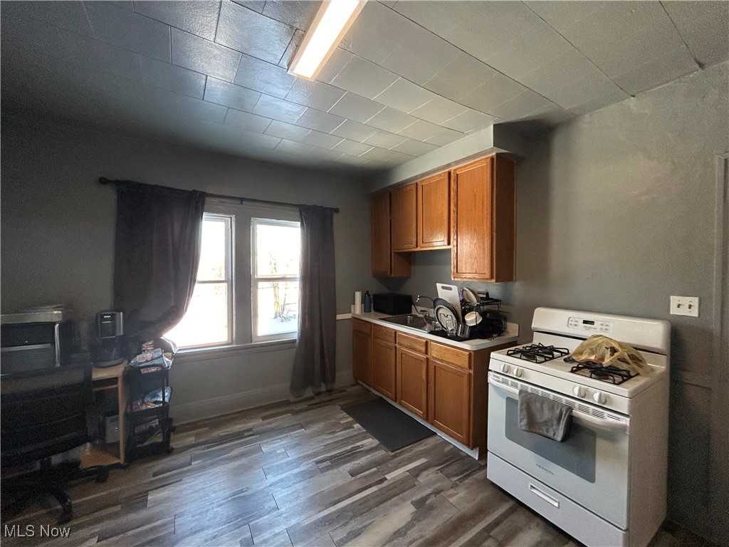3826 E 78th Street Cleveland OH 44105