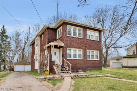 2417-2419 Elm Street Youngstown OH 44505