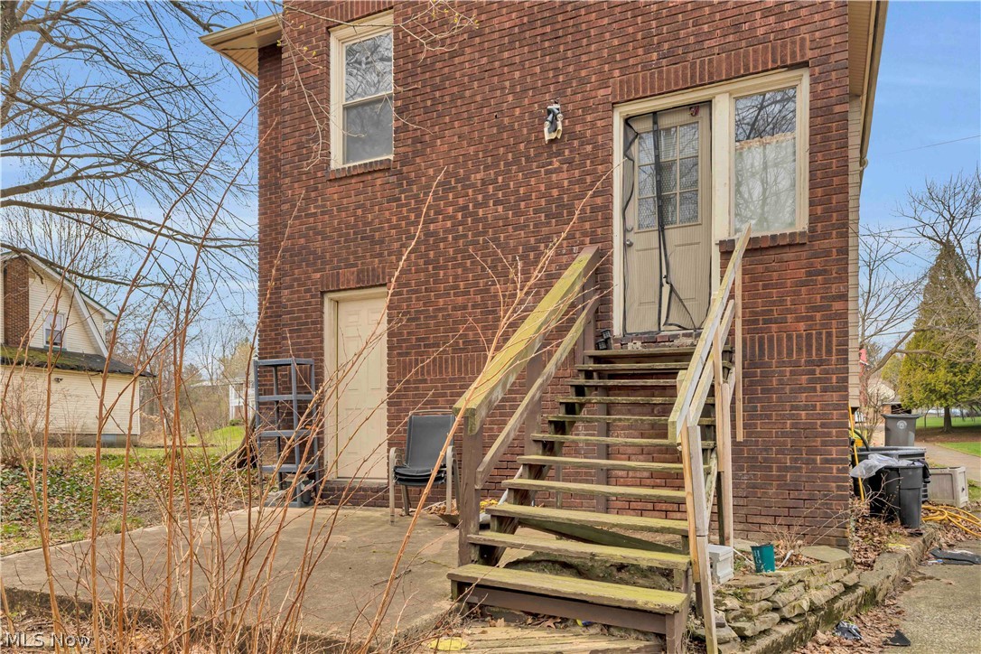 2417-2419 Elm Street Youngstown OH 44505