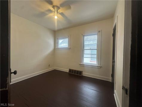 457 E 147th Street Cleveland OH 44110