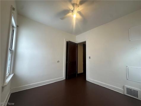 457 E 147th Street Cleveland OH 44110