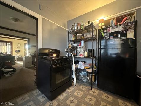 457 E 147th Street Cleveland OH 44110